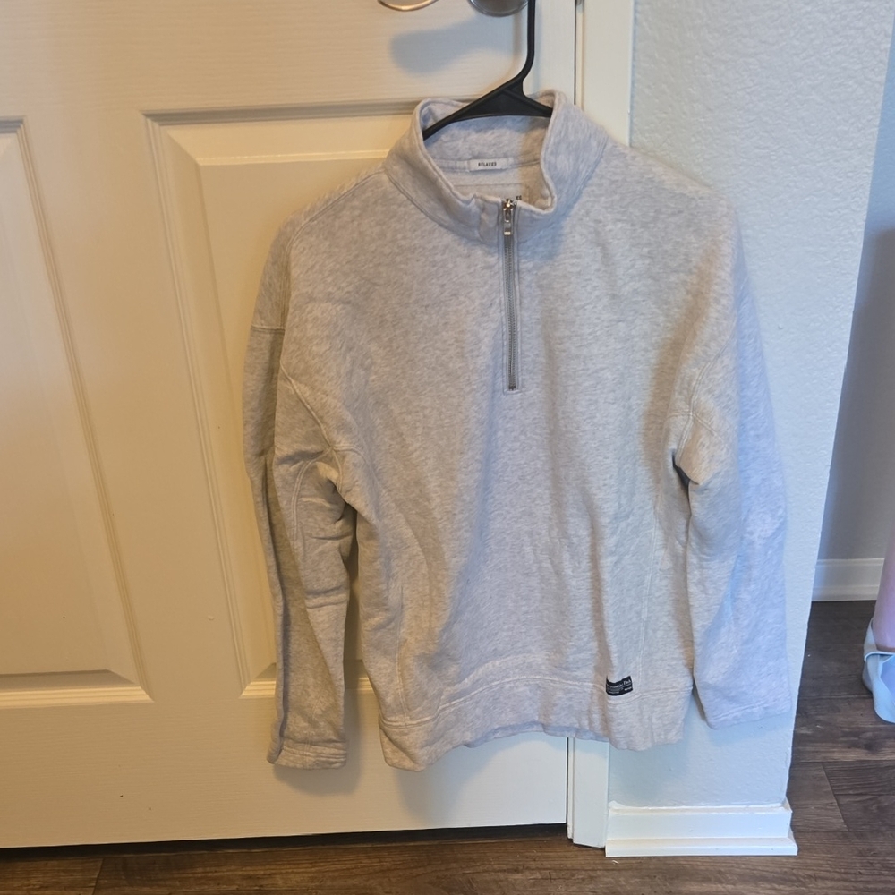 Relaxed Gray Zip Up Sweater